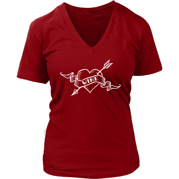 Wine Has My Heart - V-Neck - Lushy Wino